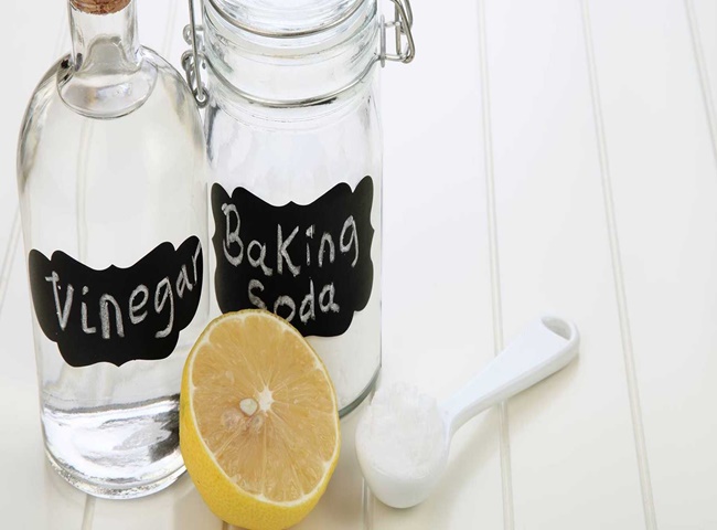 Giấm l&agrave;m giảm m&ugrave;i h&ocirc;i