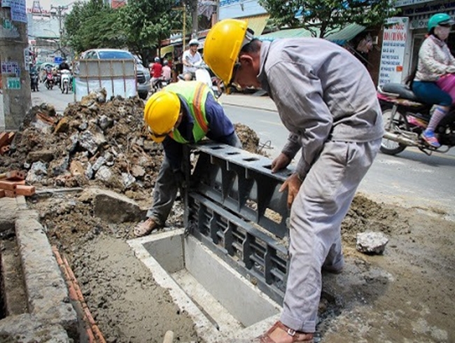 dịch vụ r&uacute;t hầm cầu th&ocirc;ng cống nghẹt gi&aacute; rẻ tại TP HCM