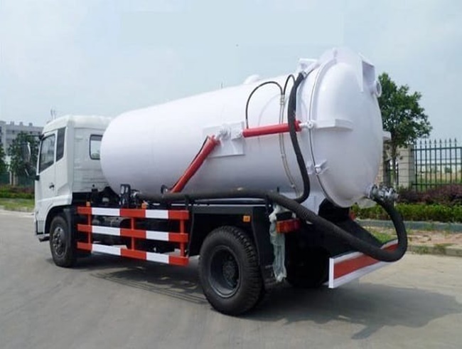 Xe h&uacute;t hầm cầu quận 7.
