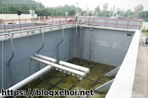 C&aacute;c bể xử l&yacute; nước thải nh&agrave; m&aacute;y th&eacute;p