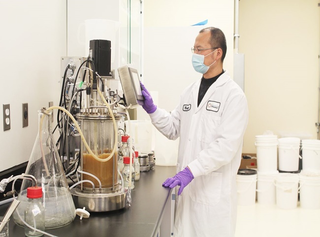 Qu&aacute; tr&igrave;nh nu&ocirc;i b&ugrave;n vi sinh đạt chuẩn