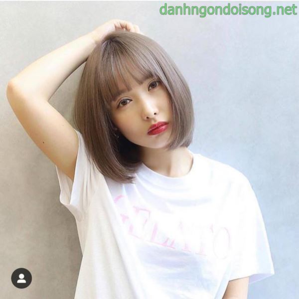 Ảnh g&aacute;i xinh t&oacute;c ngắn ngang vai 2k3
