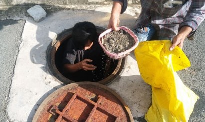 Thi công nạo vét hố ga bùn lầy 2021