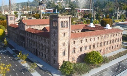 Du Học Cao Đẳng Tây Ban Nha