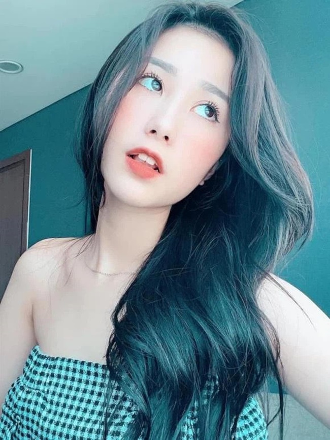 clip tiểu hy 16
