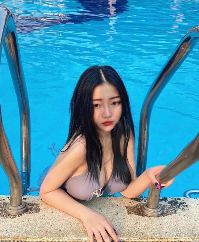 streamer linh chichan thả r&ocirc;ng lộ v&ograve;ng 1 5