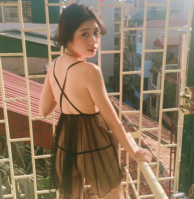 Thái Ngọc San lộ ảnh nóng 8
