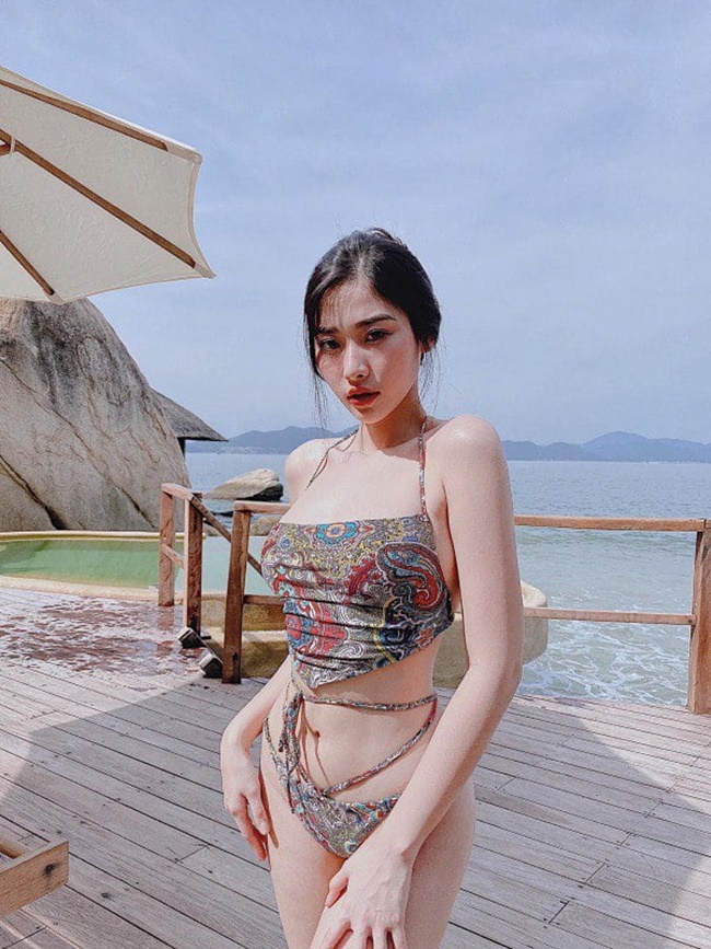 Thái Ngọc San lộ ảnh nóng 16