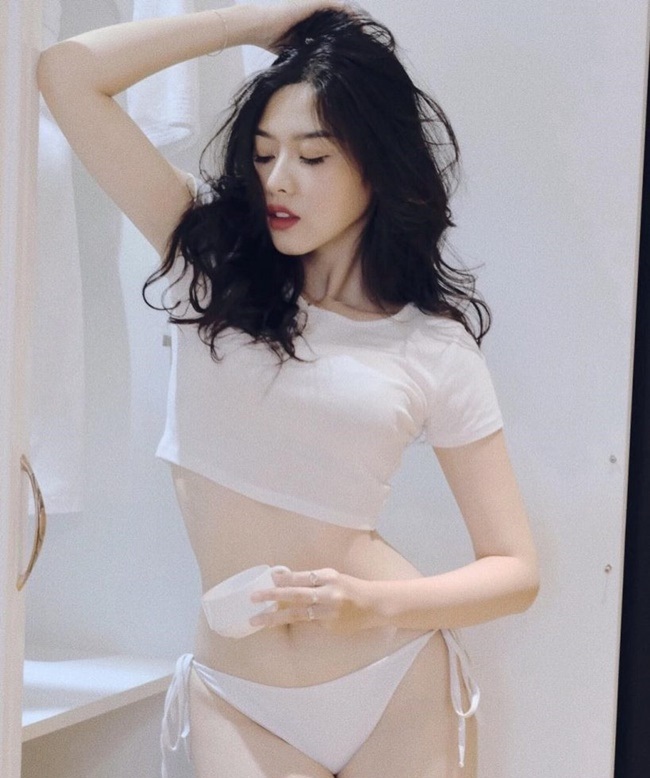 Thái Ngọc San lộ ảnh nóng 10