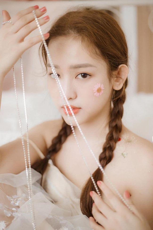thúy vi ảnh nude 4