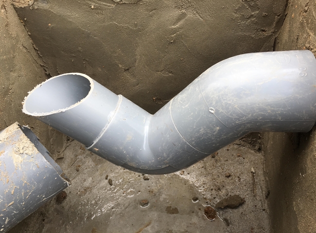 chặn m&ugrave;i hố ga