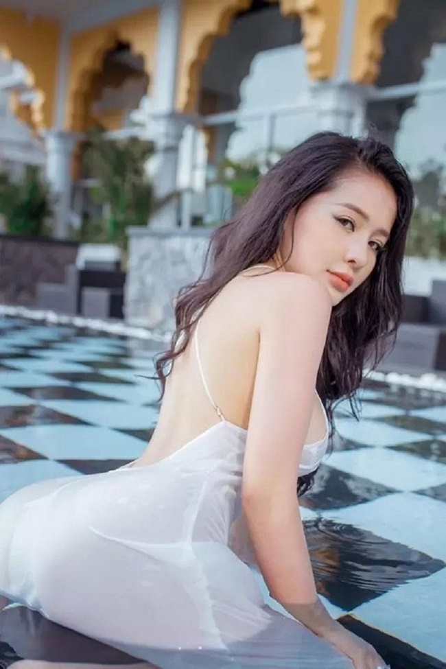 clip ngân 98 thủ dâm 12