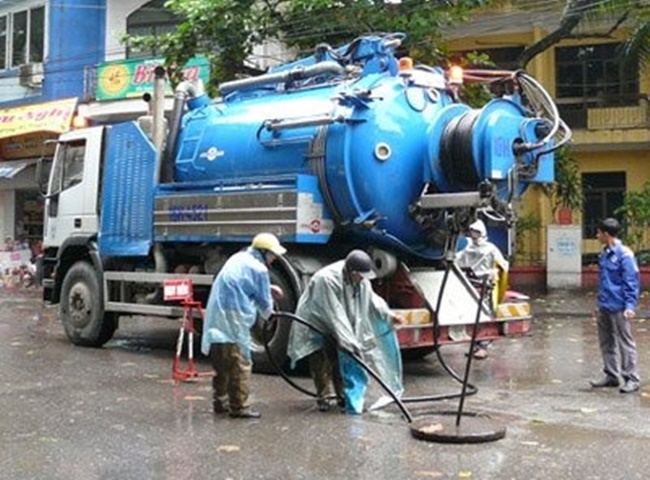 Dịch vụ r&uacute;t hầm cầu huyện Nh&agrave; B&egrave; gi&aacute; rẻ k&egrave;m theo nhiều ưu đ&atilde;i