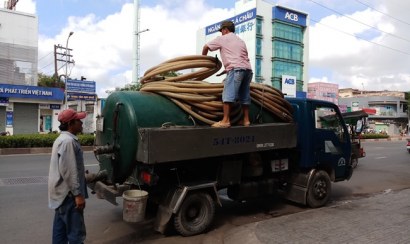 Dịch vụ rút hầm cầu Quận Tân Phú giá rẻ cạnh tranh