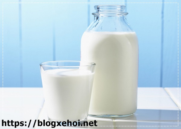 Sữa tươi nguy&ecirc;n kem