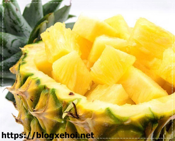 Thơm chứa nhiều đường